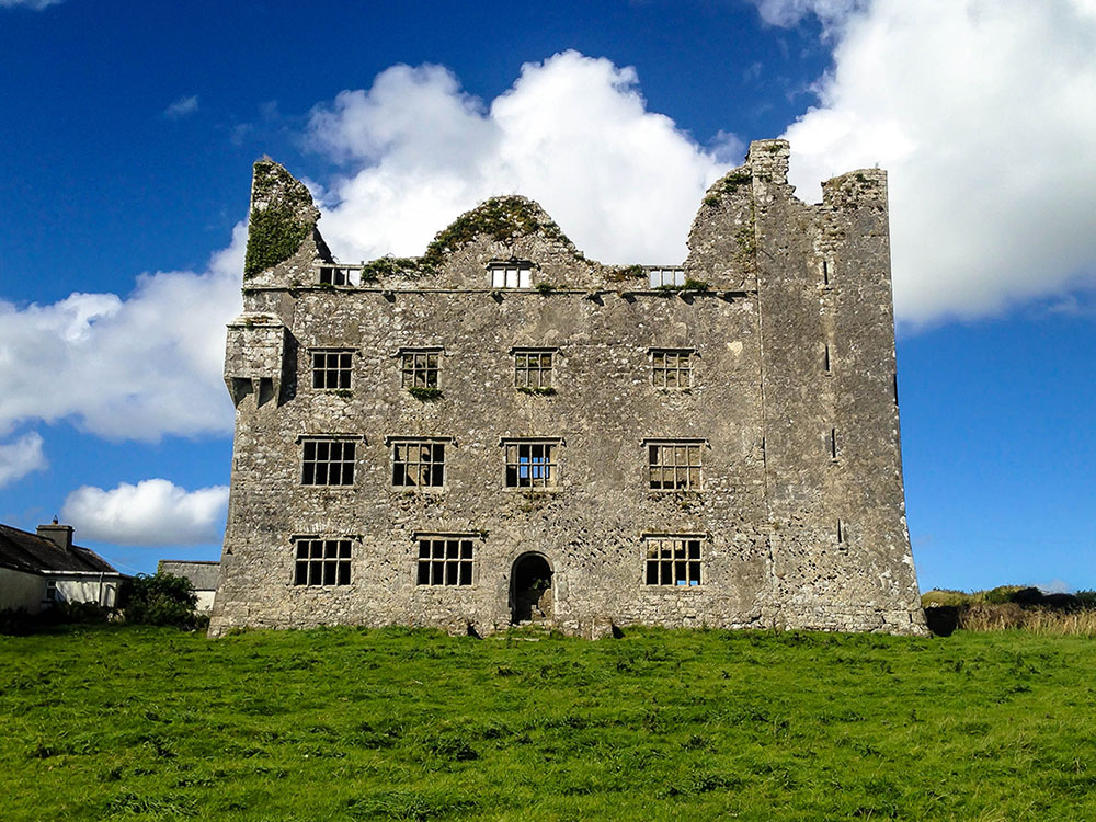 History of The Burren: Leamaneh Castle